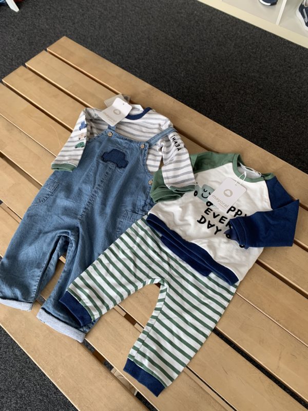 Mayoral 2 piece baby set 4-6 months + FREE joggers and top 1