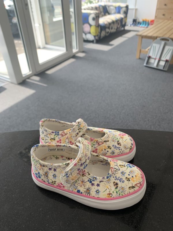 Start-rite cream floral canvas shoes 1