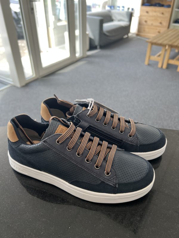 Geox leather shoes in navy 1