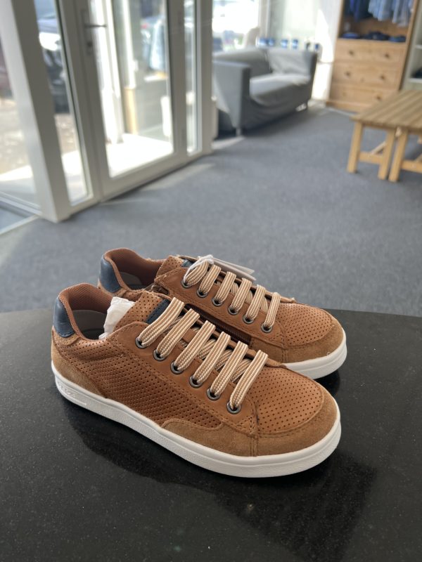 Geox leather shoes in cognac 1
