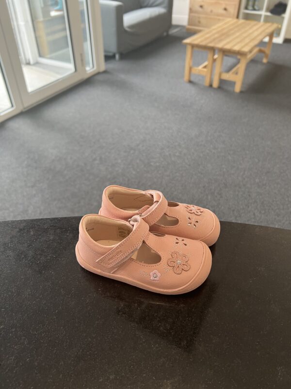 Start-rite first shoes in pink leather 1