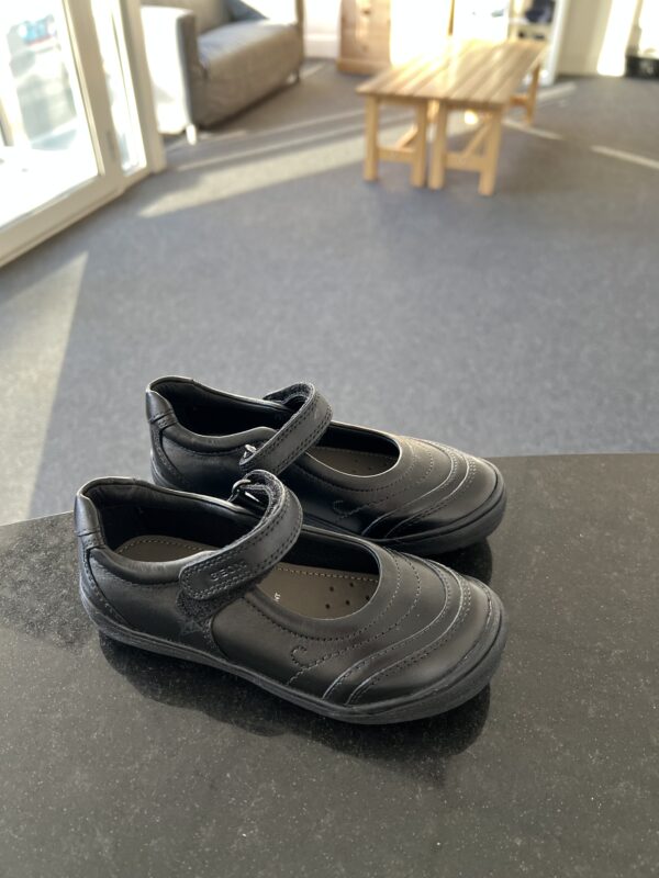 Geox school shoes in black leather 1