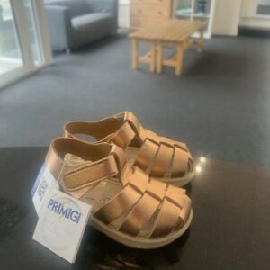Primigi leather sandals